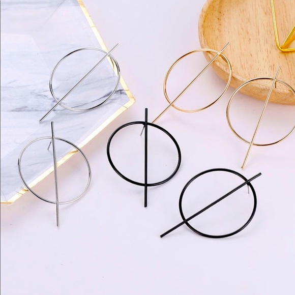 FREE❗️WITH BUNDLE❗️ Black Geometric Big Circle Earrings Silver/Black/Gold NWT - Picture 3 of 8